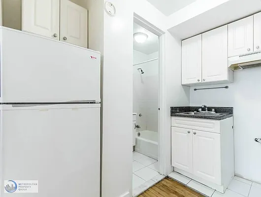 Rented by Metropolitan Property Group | media 2