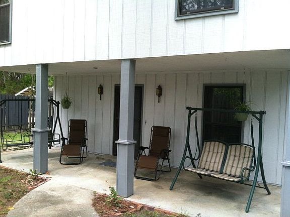 2nd image of 304 N Jefferson St
