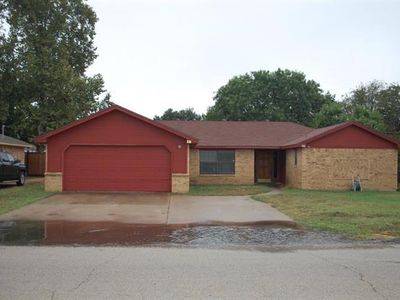 326 W Red Bird Ln, Duncanville, TX, 75116