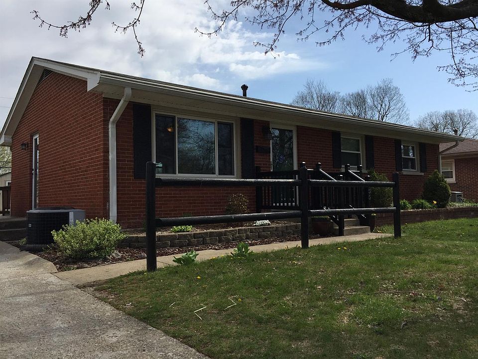 1st image of 155 Tartan Dr