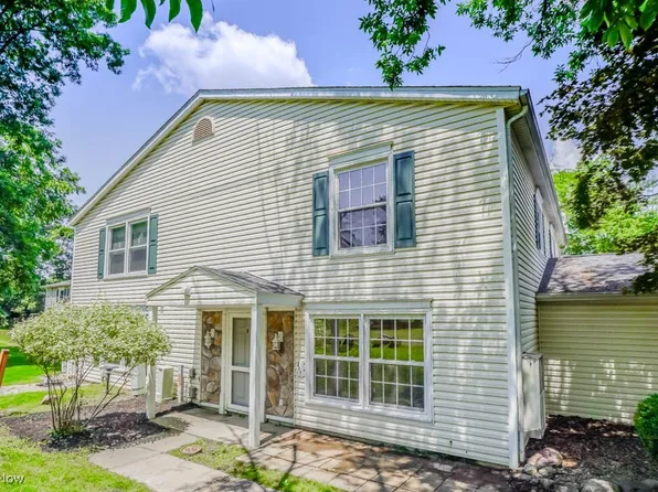 288 Canterbury Ln #C-23, Medina, OH 44256