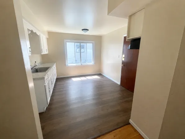 6408 N 58th St #6410, Milwaukee, WI 53223