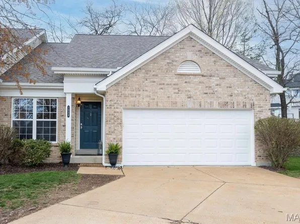 1038 Arbor Pointe Dr, Valley Park, MO 63088