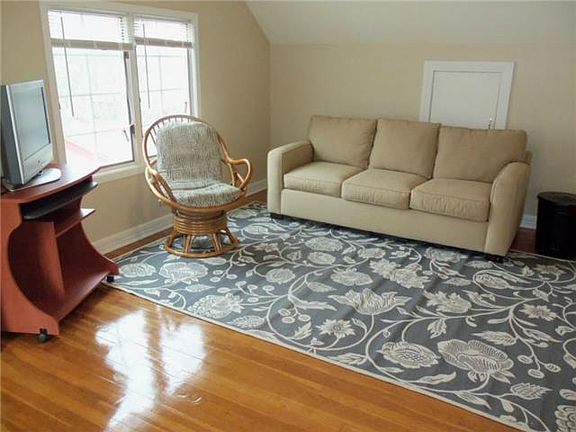 5th image of 2615 Forest Park Blvd