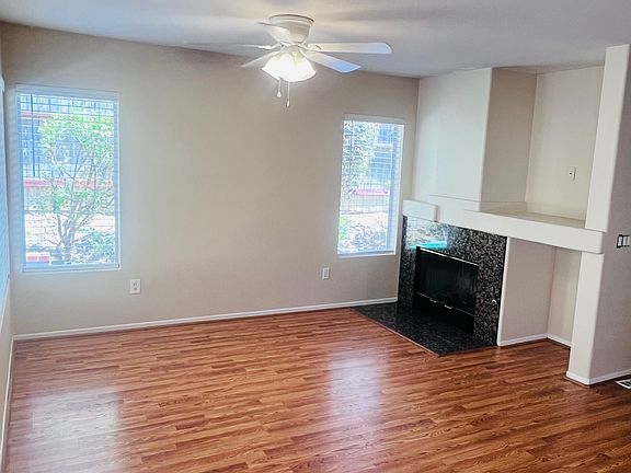 5th image of 656 Hillhaven Dr