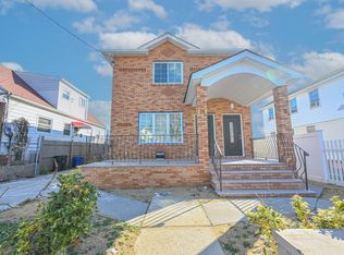 130-15 161st St #1, Jamaica, NY 11434