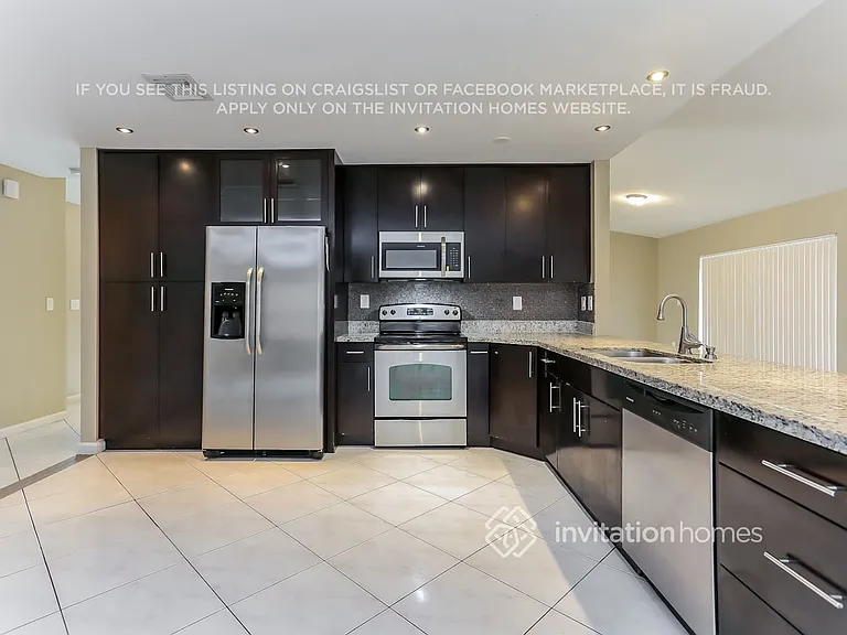 20028 NW 64th Pl — Photo 9