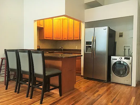 Rented by Bryan L Rozencwaig, LREB | media 1