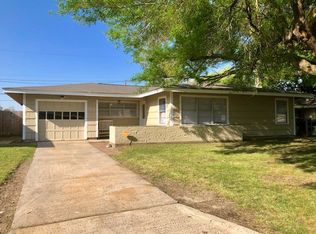 1516 Longhorn Ave, Orange, TX 77630