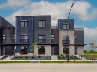 1166 Murphy St, Des Moines, IA 50309