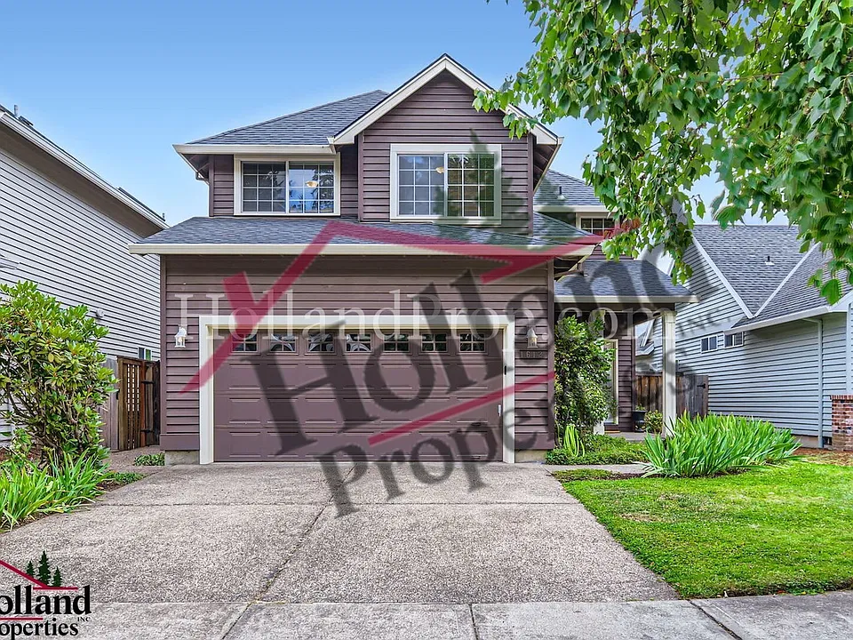 1612 NE Parkside Dr
