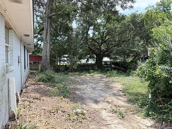 2nd image of 11065 E Dogwood Dr