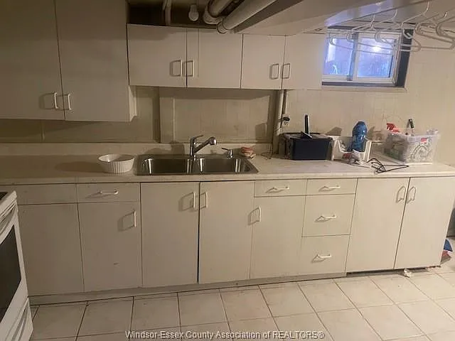1248 Chilver Rd — Photo 12