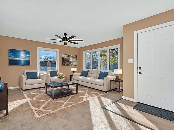 3rd image of 508 Marian Ave
