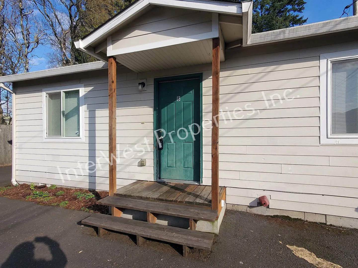 RODR01 — Photo 1