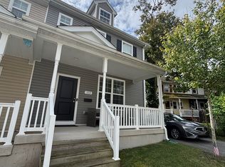 112 Railroad St, Phoenixville, PA 19460