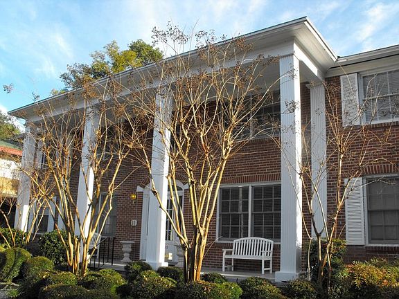 3rd image of 1811 Willow Branch Ter APT 1