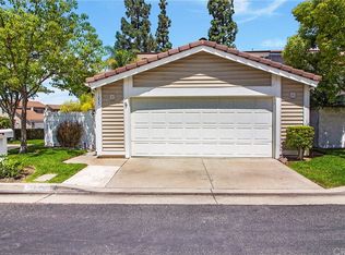 7055 E Creek Side Ln, Anaheim, CA 92807