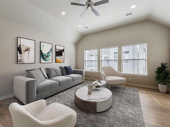 4th image of 1108 Olivier Ln