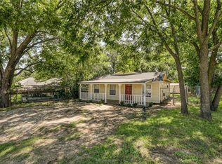 1411 Hanover St, Weatherford, TX 76086
