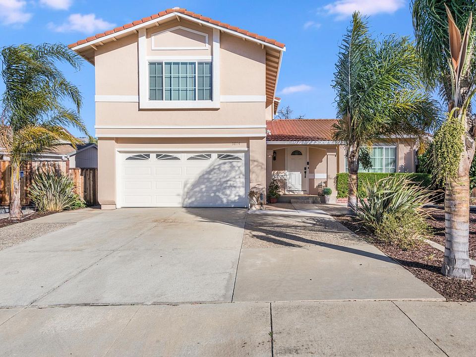 1st image of 3814 Twin Falls Ct