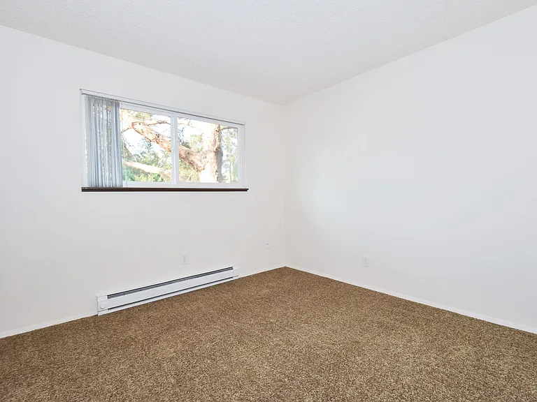 Gardenbrook Apartments — Photo 32