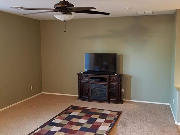 4th image of 42247 W Balsa Dr