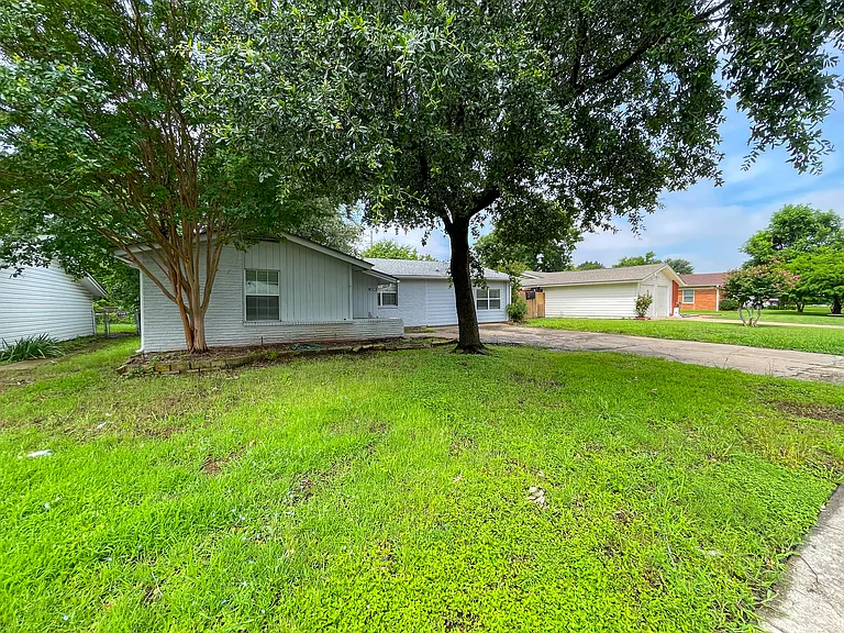 3430 Princeton Dr — Photo 18