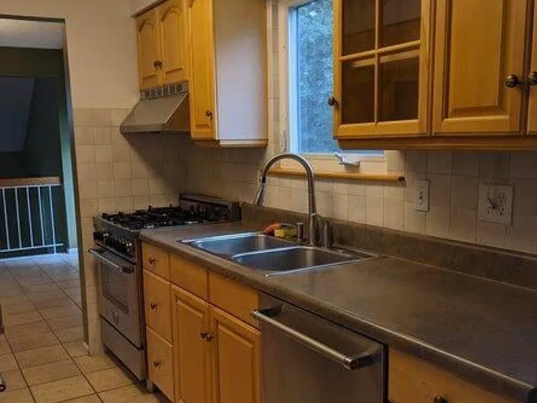 316 Burntwood Trl — Photo 16