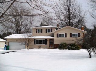 7429 Demshar Dr, Mentor, OH