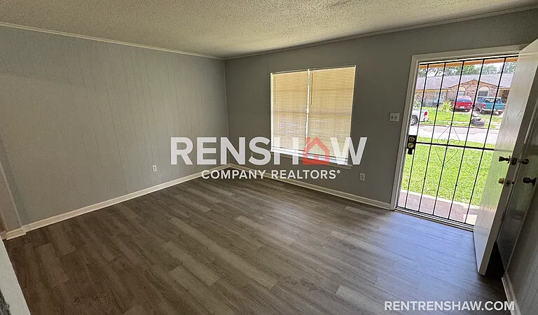 3272 Sweet Springs Dr — Photo 3