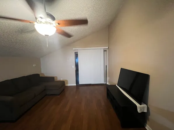 7435 Carrier Rd, Fort Myers, FL 33967