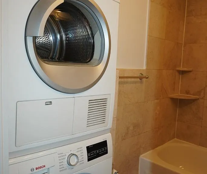 273 W 10th St #CF1 — Photo 7