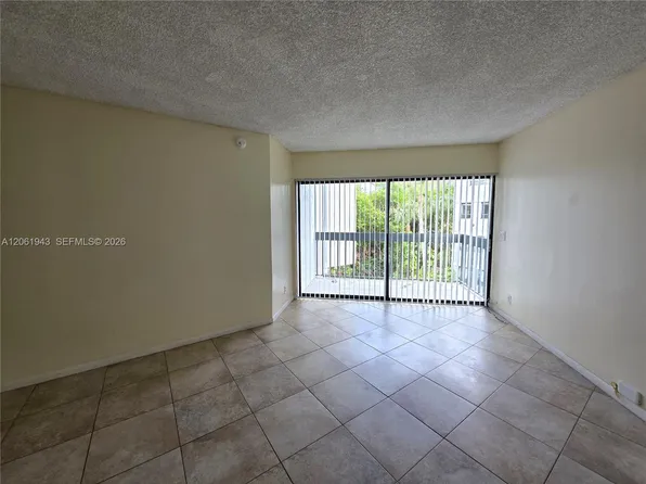 1850 N Congress Ave APT 308, West Palm Beach, FL 33401