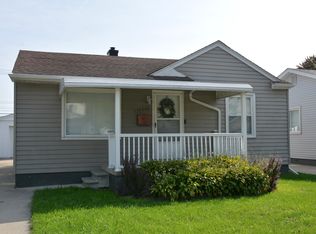 30240 Alger Blvd, Madison Heights, MI 48071
