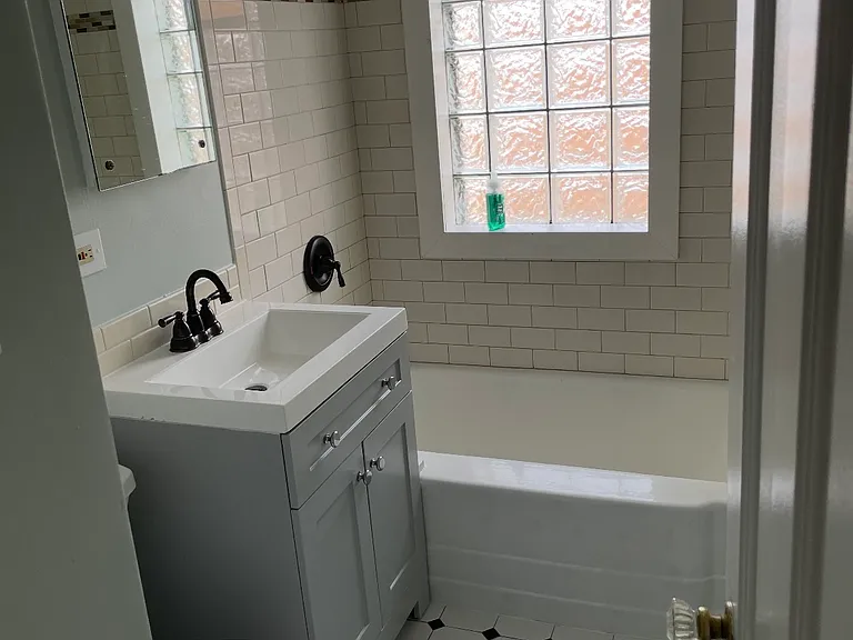 2308 E Falling Heath Pl — Photo 4