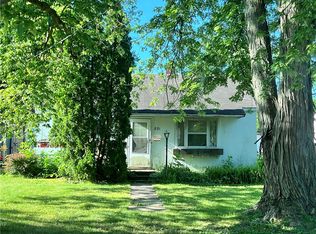 821 E Elm St, Hoopeston, IL 60942