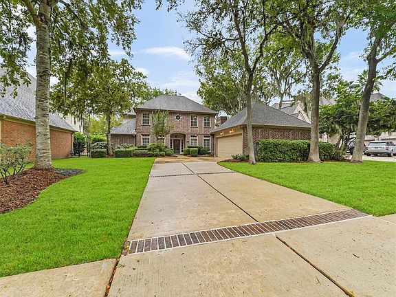 2nd image of 7415 Timberlake Dr