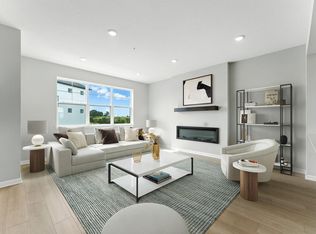 10373 Birchwood Cir, Victoria, MN 55318