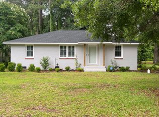 810 Wannamaker Ave, Florence, SC 29501