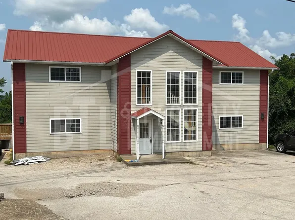 C 27 Notch Shopping Center Lane, 27 Notch Shopping Ln #101, Reeds Spring, MO 65737