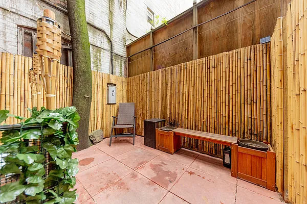 Rented by Douglas Elliman | media 21