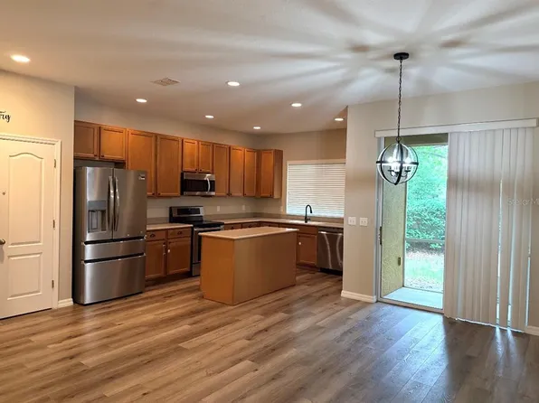 5573 Rutherford Pl, Oviedo, FL 32765