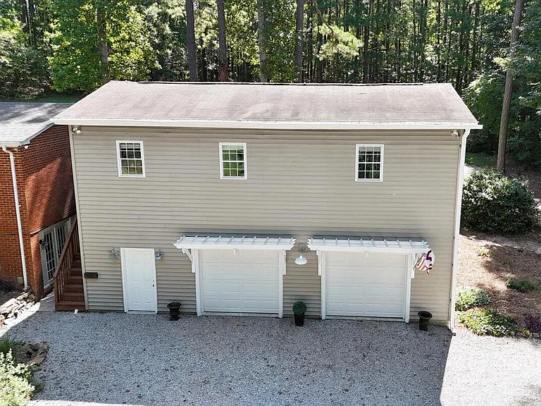2129 Kelly Rd — Photo 49