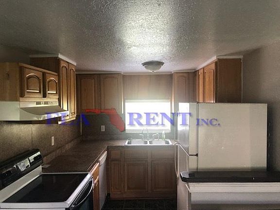2nd image of 2932 Keystone Heights St #2932