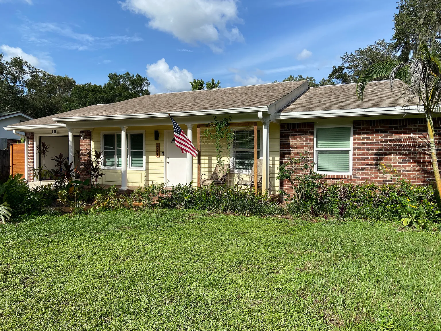 3 bed, 1100 sqft, $1,700 — Photo 1