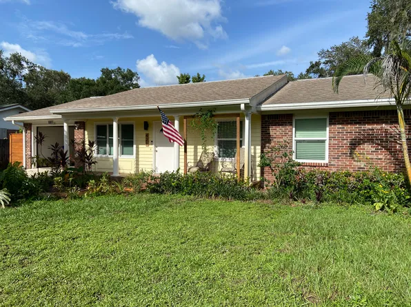421 Clark St, Labelle, FL 33935