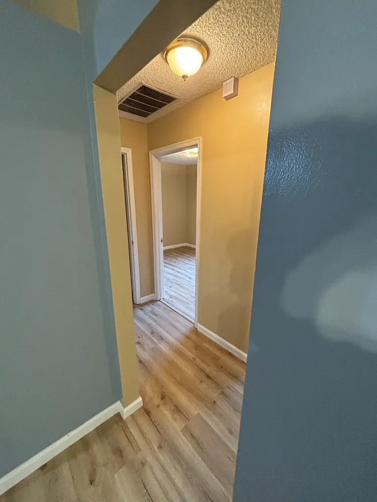 3 bed, 1500 sqft, $2,199 — Photo 1