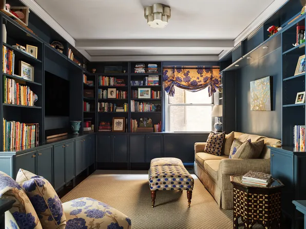 163 East 81st Street 3A image 3 of 9