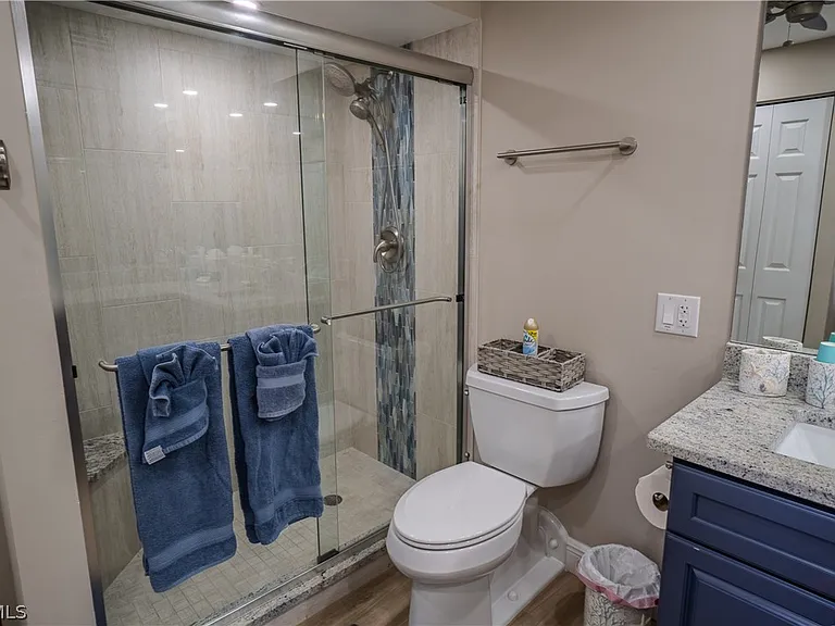 26000 Hickory Blvd #303 — Photo 17